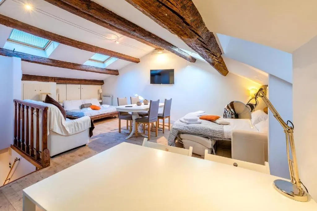 Cozy Attico Dei Furlani Up 4 Persons, Wifi And A/C Apartment Venice 0*,  Italy