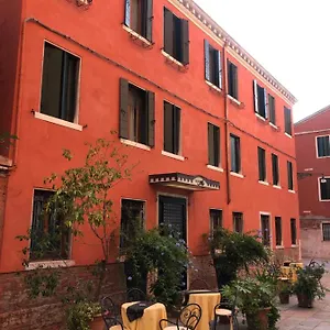  Apart Otel Marin